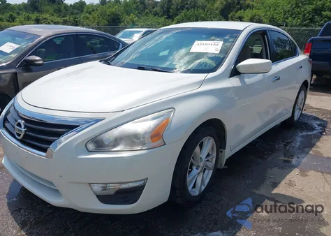 2014 Nissan Altima 2.5 Sv z USA, uszkodzony, nr VIN 1N4AL3AP2EN238800
